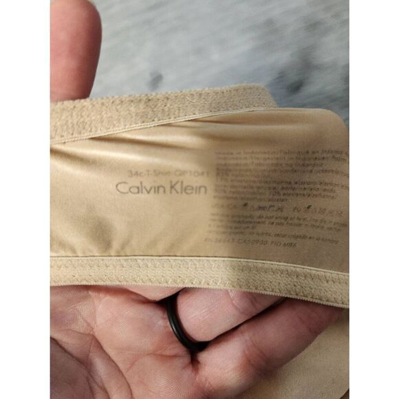 Calvin Klein Size 34C Tan Lace Tshirt Bra - Picture 3 of 3
